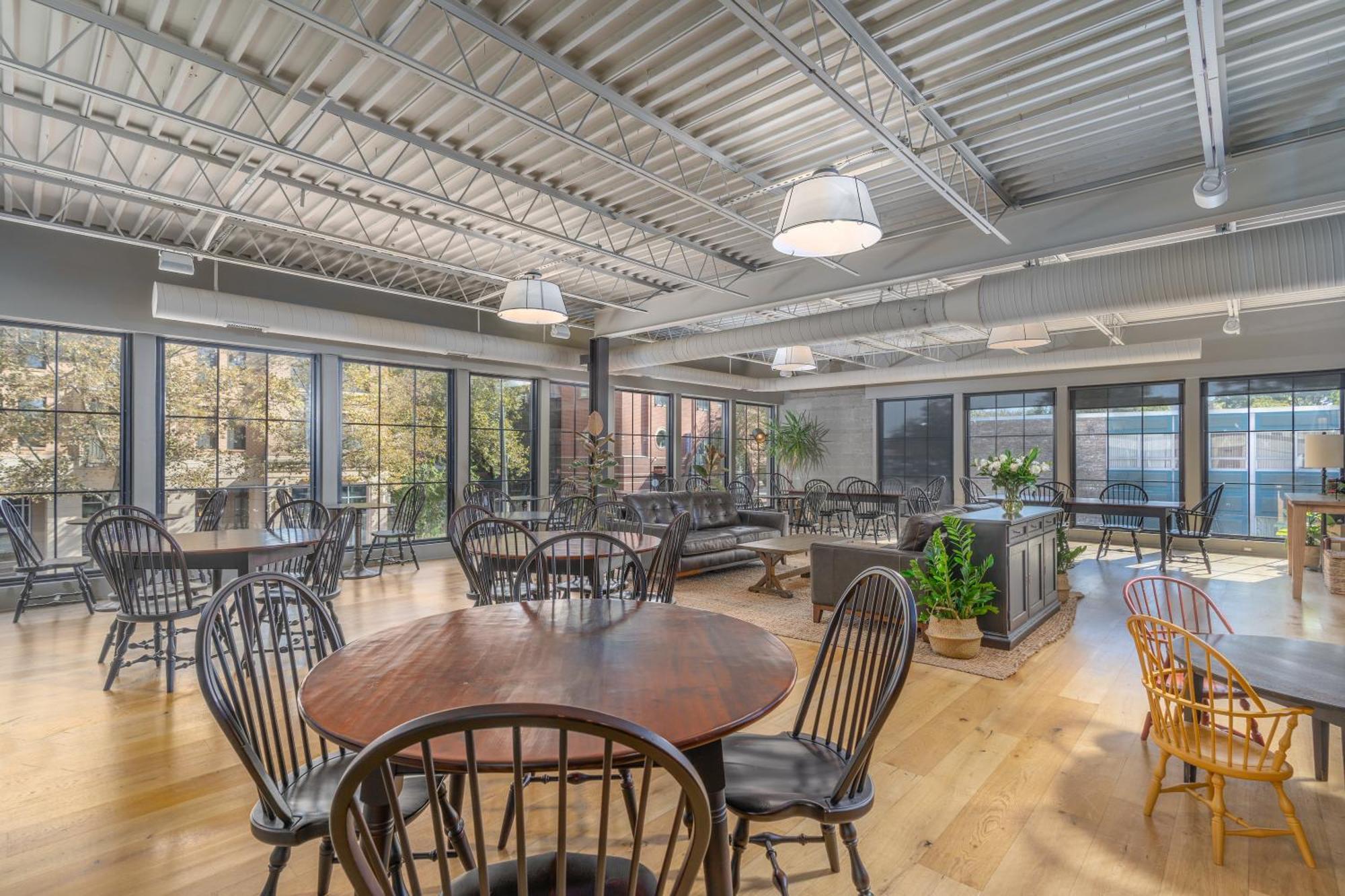 Meeting House Boutique Hotel 4*
