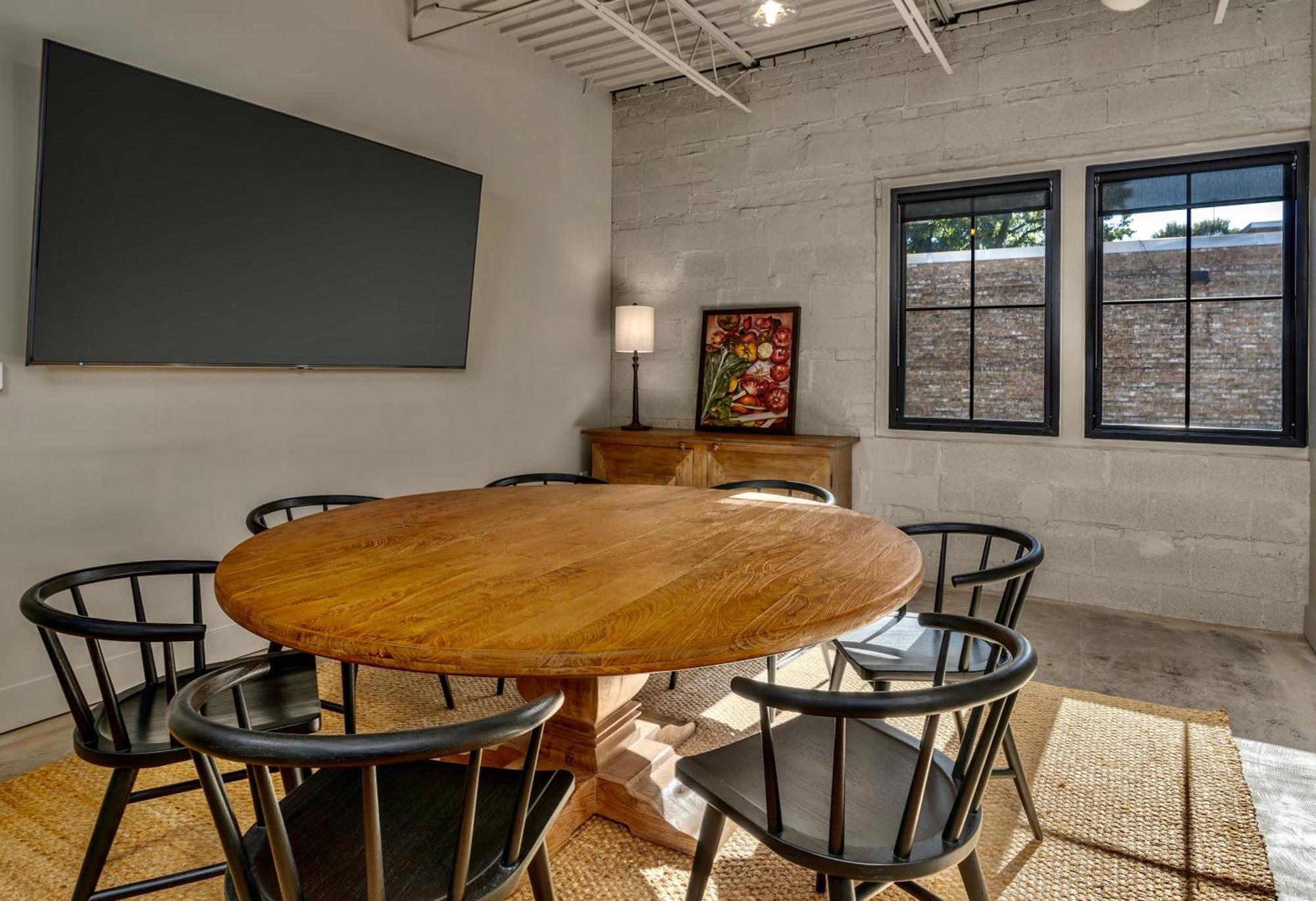 Meeting House Boutique Hotel Falls Church